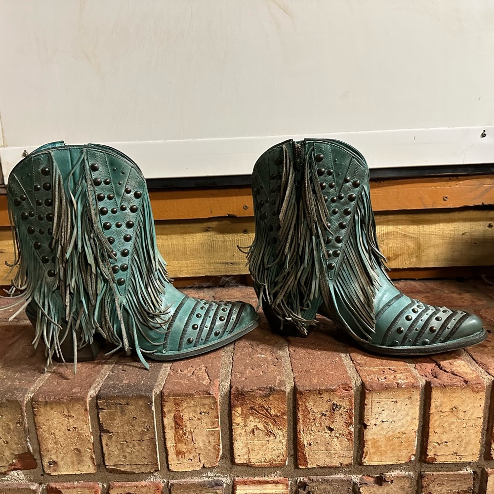 Women’s corral boots